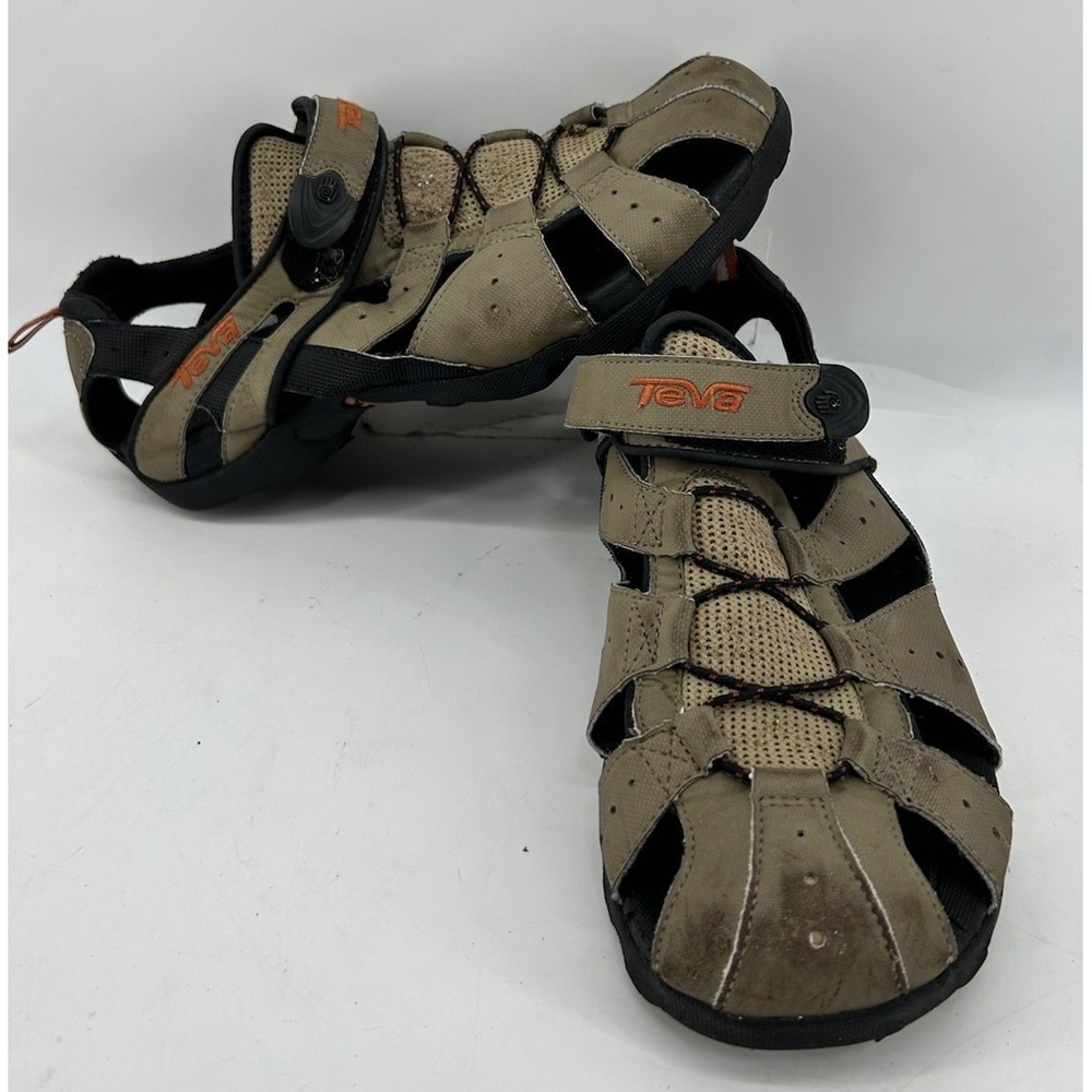 Teva Deacon Closed Toe Hiking Sandals Beige Leather Men's Size 9‎